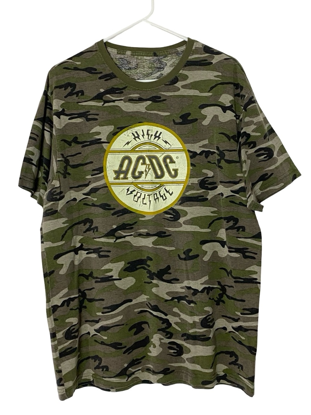 ACDC Camo Tee Mens Size XL A8 AC/DC Camouflage Tshirt Green Short Sleeve Crew LA